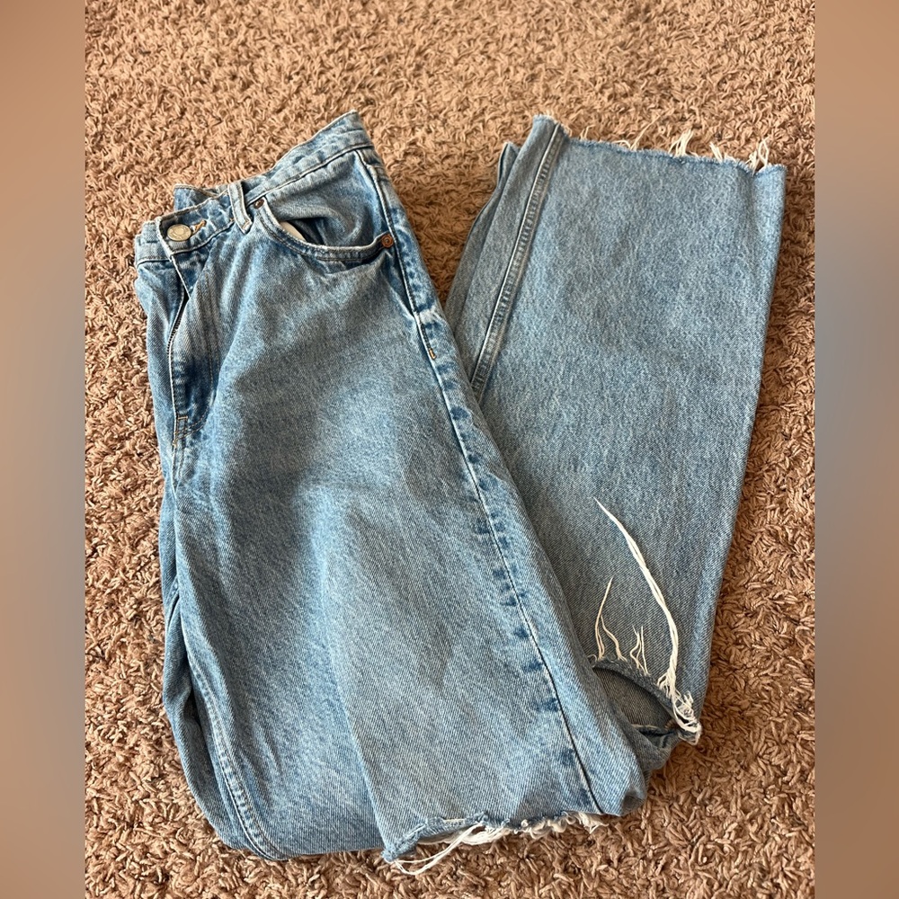 Zara wide leg light wash jeans